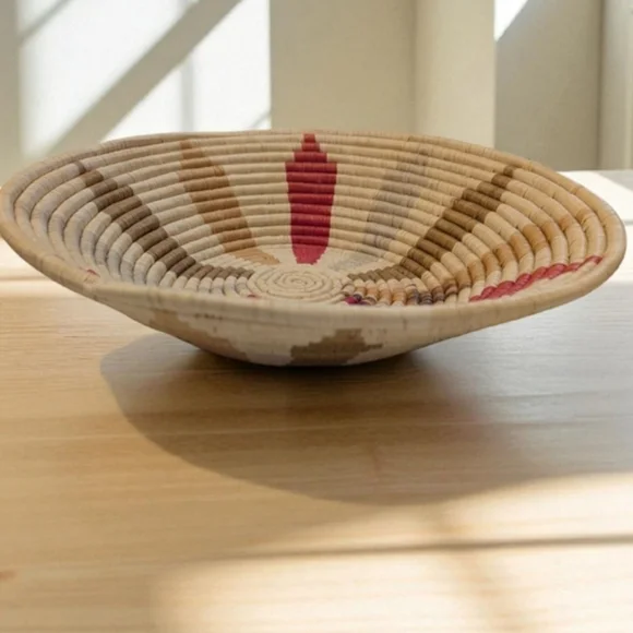 VINTAGE Handwoven Ghana Basket Tray Round African Woven Bowl Red Tan Blue 14