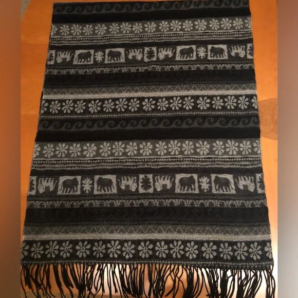 Wool scarf/shawl elephant motif.