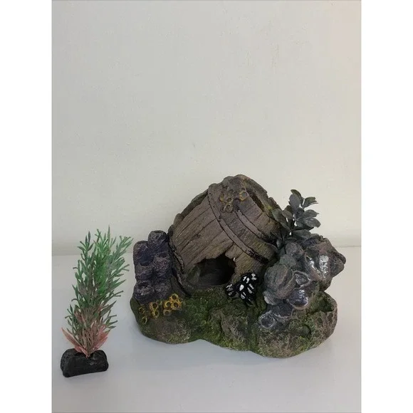 Barrel Coral Aquarium Fish Tank Decoration and Miniature Tall Grass Plant