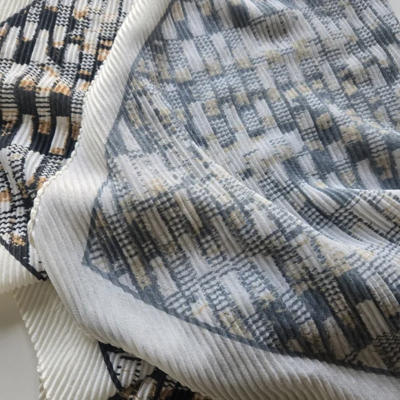 Elegant Checked Silk-Feel Scarf in Black, White & Gold