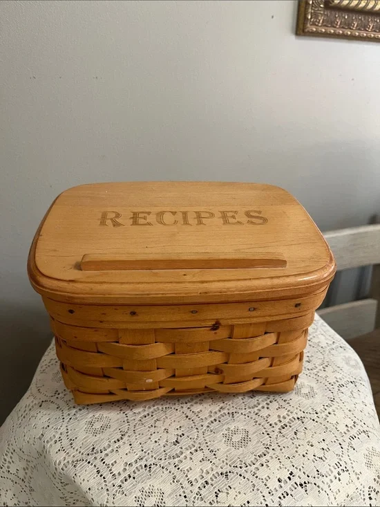 Longaberger Recipe Basket with lid