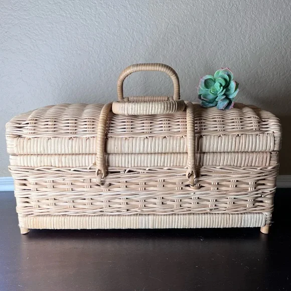 Vintage Wicker / Rattan Woven Picnic Basket w Handles, Needlework Storage, Craft