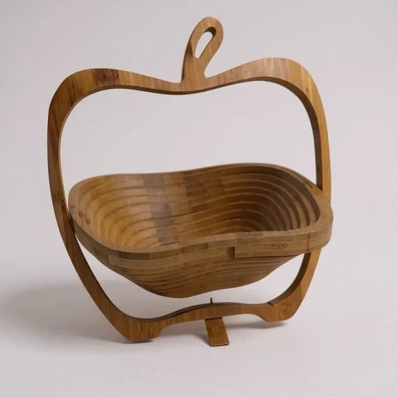 Bonnie & Pop New York Collapsible Wooden Apple Shaped Basket‎ or Trivet
