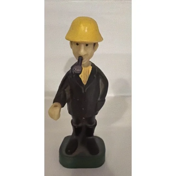 Vintage 1971 Wilton Chicago Fisherman