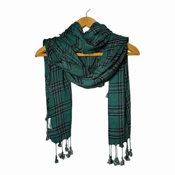 Tartan Plaid Scarf Green Black Holiday Wrap Whimsygoth Charming Charlie Shawl