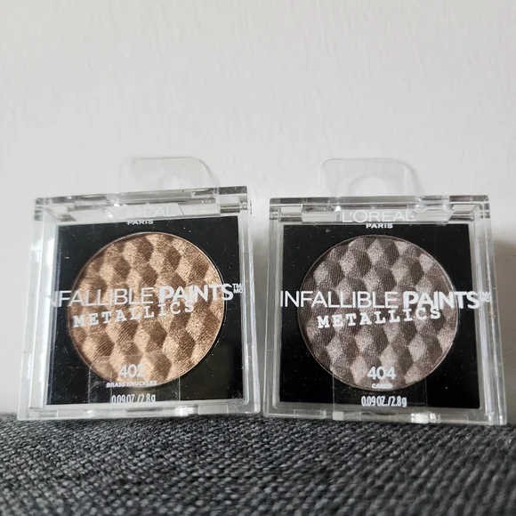 Metallic Eyeshadow