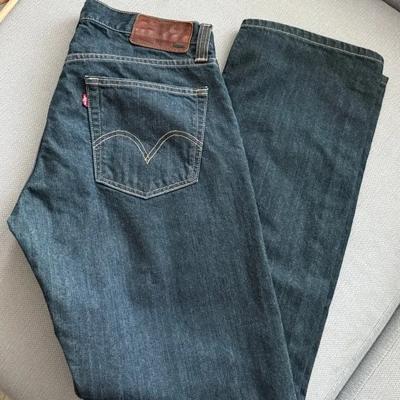 33X32 Levi's Men's Dark Blue Straight Jeans 514