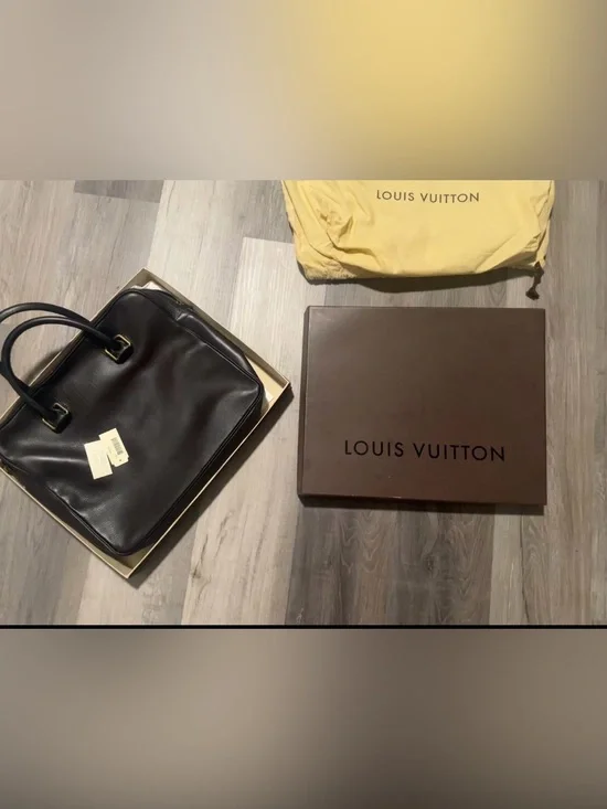 Louis Vuitton Porte Documents Voyage Leather Briefcase with Gold-Tone Hardware