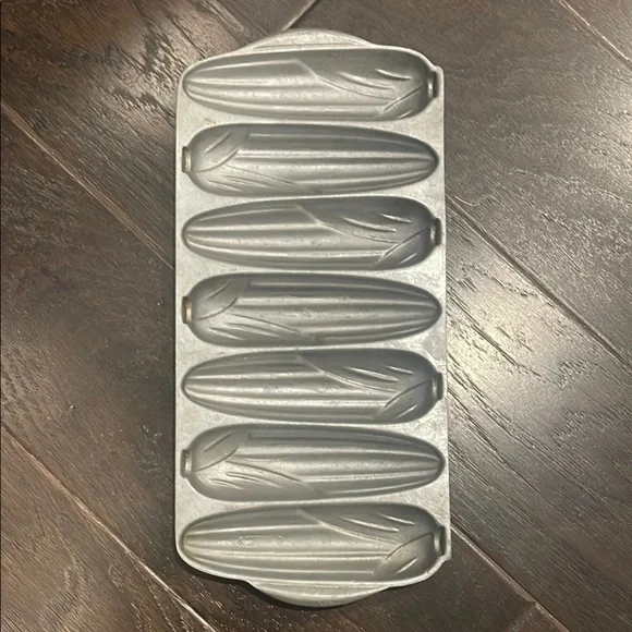 Vintage Silver Cornbread Pan