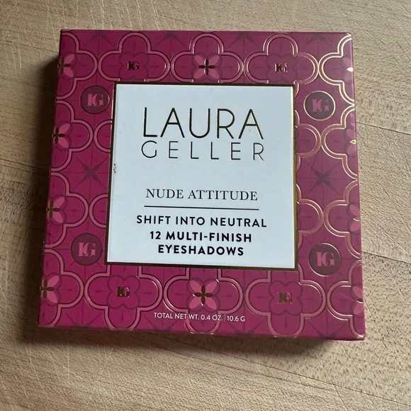 LAURA GELLER Compact Nude Attitude Shift Into Neutral 12 Multi-Finish EYESHADOWS