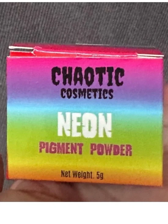 Neon purple Chaotic cosmetics pigment powder
