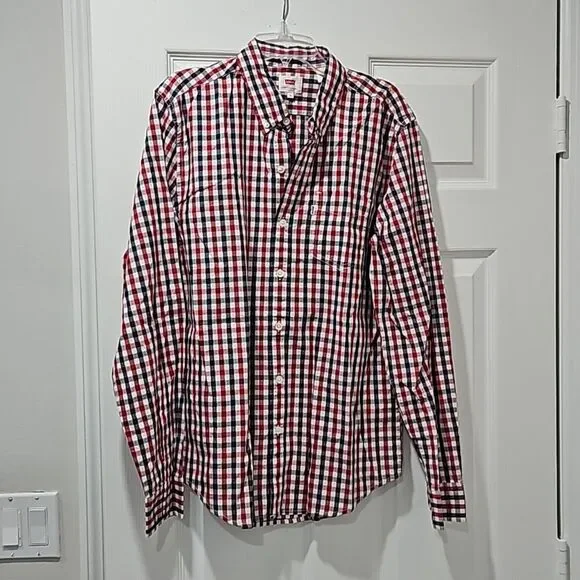 Levis Button Down
