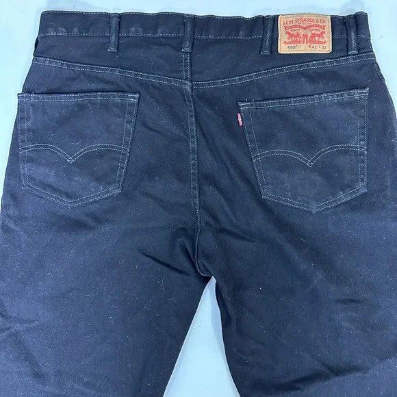 EUC Levi's 550 Relaxed Black‎ Jeans Men actual 40x30 Denim Dark Wash Cotton
