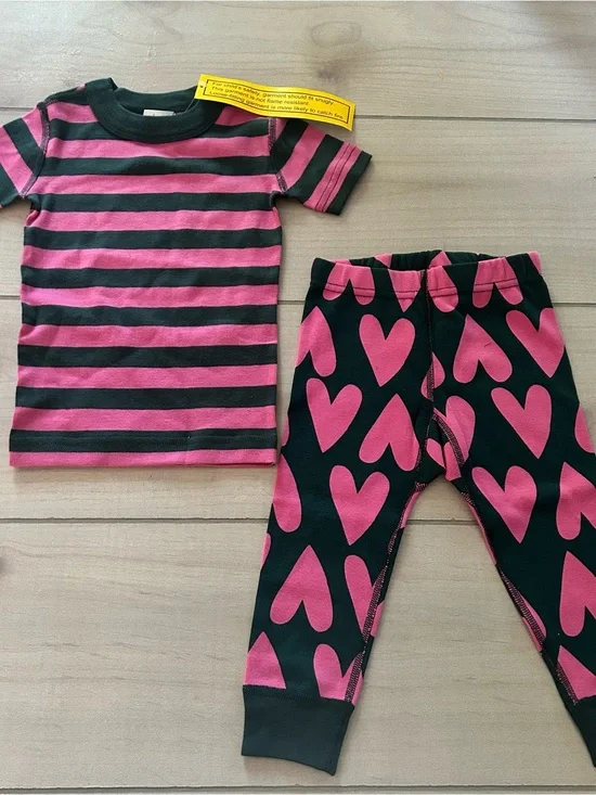 NWT Hanna Andersson Pink and Green Striped Heart Mix Up Pajama Set