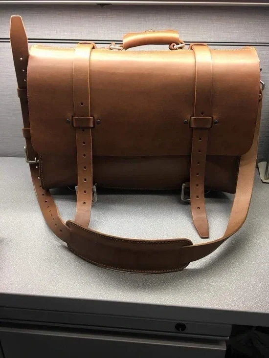 Men's Classic Tan Leather Briefcase with Adjustable Strap