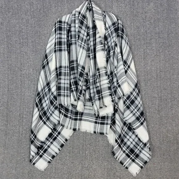 ModCloth Wrap Scarf Womens Black White Tartan Plaid Soft Fringed Shawl 56x28