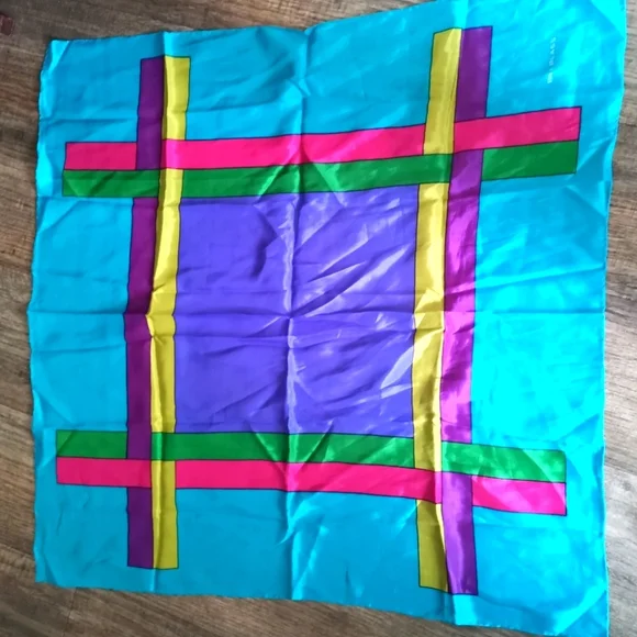 BILL BLASS Silk Scarf