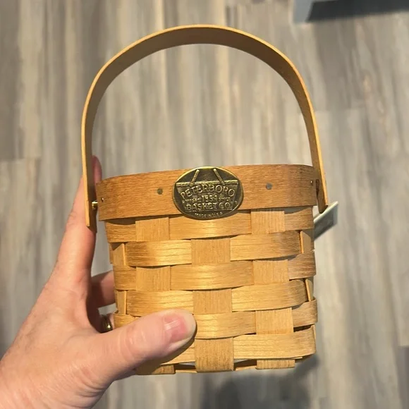 Peterboro Basket Co Woven Hand Crafted Country Tuscan Cottage Farmhouse Basket