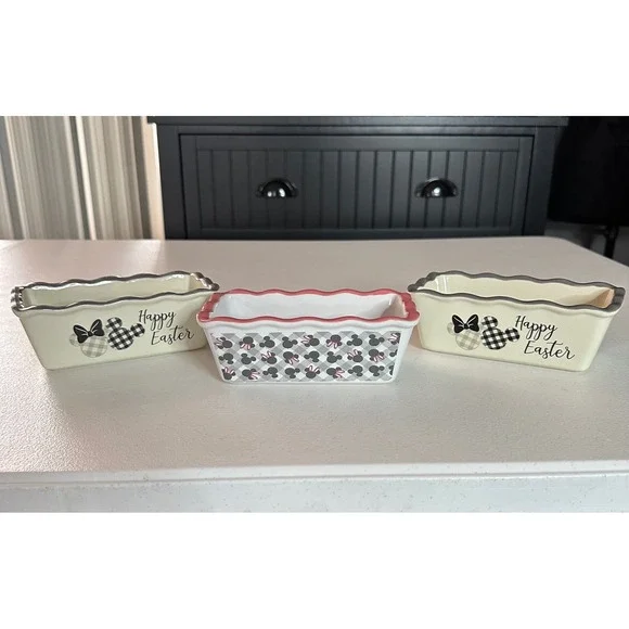 3 Disney Easter Mini Loaf‎ Pans Minnie Mouse Mickey Bakeware Bread Dish