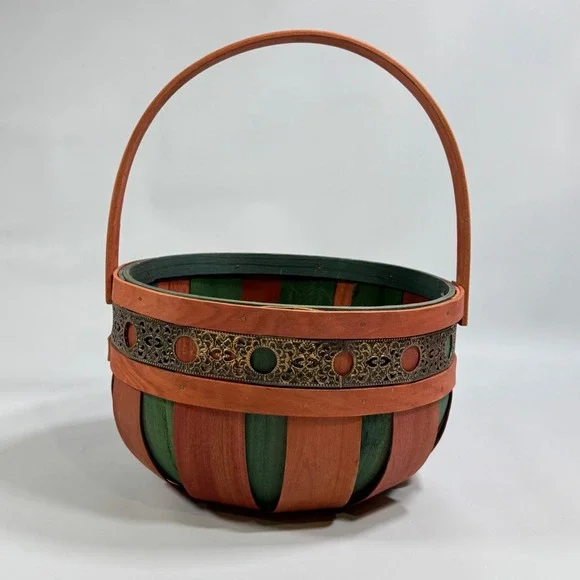 VTG Basket w/Handle Green & Wood Metal Trim 8