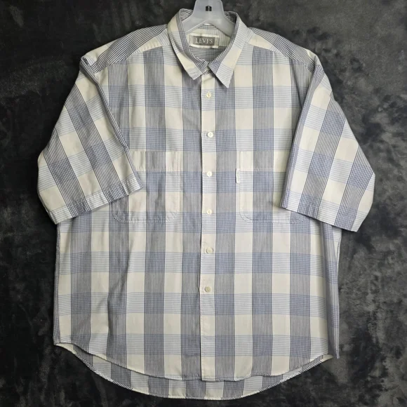 Vintage Levis Silver Label Plaid Button Down Mens Xl