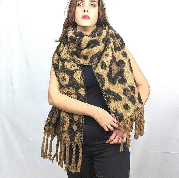 PEACE & PEARLS Animal Print Wrap Scarf ~ NWT