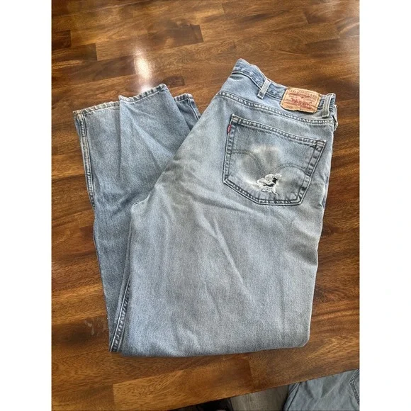 Vintage Levis 550 Jeans Mens 42x32 Relaxed Fit Distressed, Destroyed