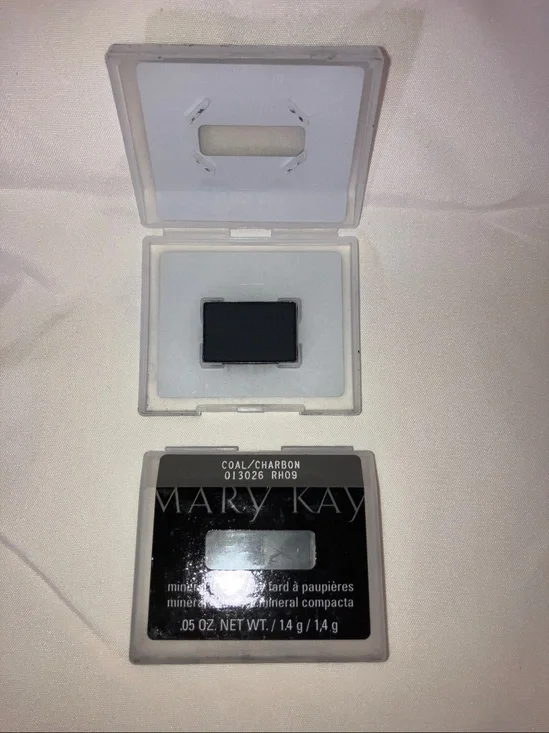 (2) New Coal Mary Kay. Mineral Eye Color Eyeshadow Refill for Magnetic Case