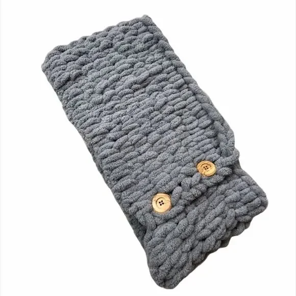 Grey Chunky Knit Infintity Scarf one size