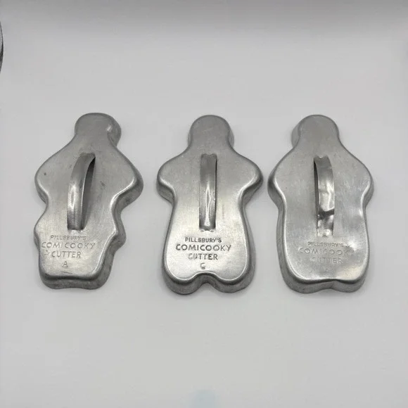 Vintage Pillsbury's Comicooky Metal Gingerbread Man Cookie Cutters Set of 3