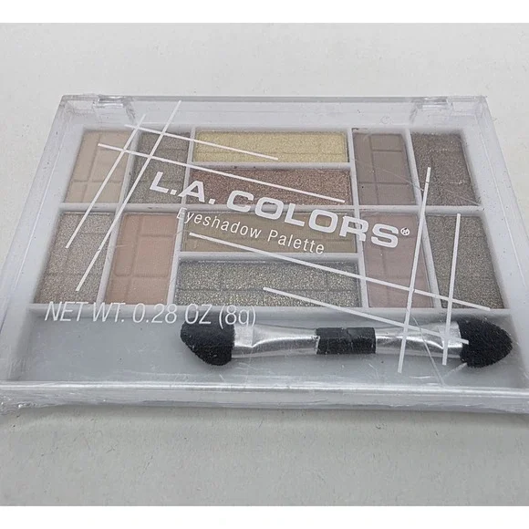 L.A. Colors 12 Color Eyeshadow Palette 31545FD Radiant Gold New & Sealed
