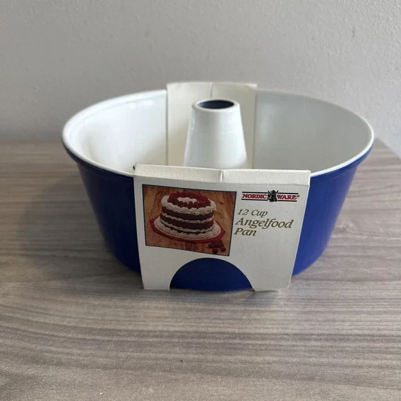 Nordic Ware COLORS Angel Food Cake 16 Cup 10