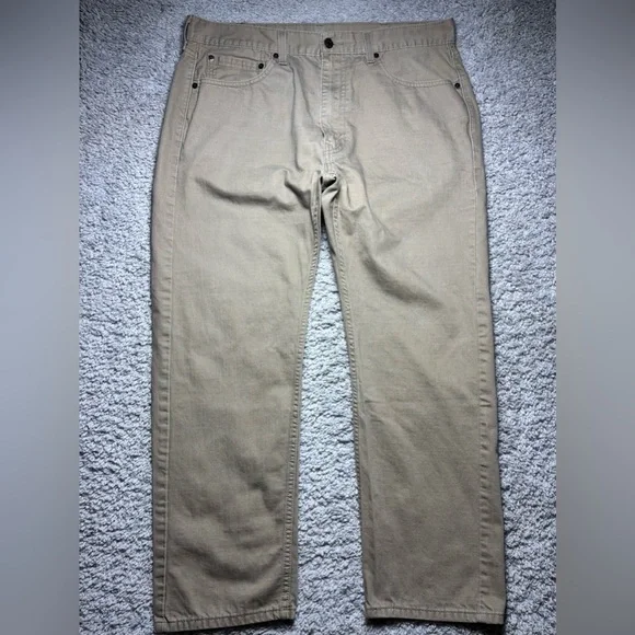 Levis Jeans Mens 38 x 30 Classic 505 Everyday Business Casual Work Denim Basic
