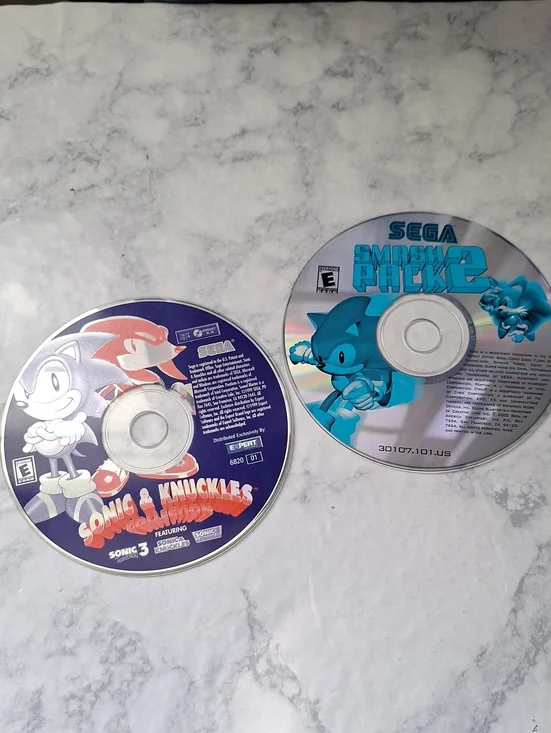 Sonic & Knuckles / Smash Pack 2 PC Game Discs - Blue/Silver
