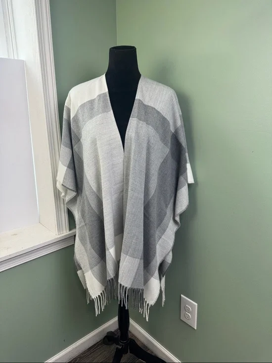 a new day Gray Plaid Fringe Poncho Wrap