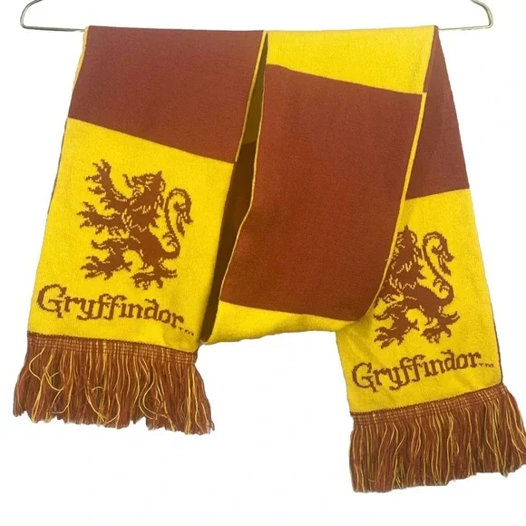 New York Mets Harry Potter Hogwarts House Scarf‎ 4/27/24 — Gryffindor Universal
