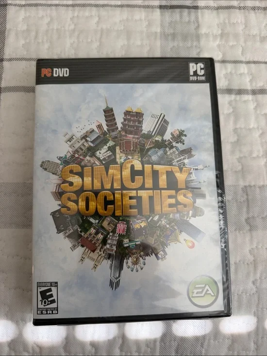 SimCity Societies PC Game - White/Gold Cover