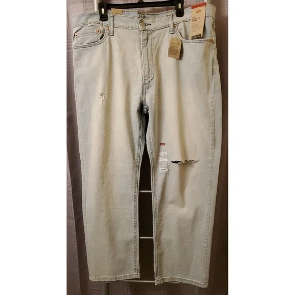 NWT Levis 541 Big & Tall Athletic Taper Distressed Mens Jeans 40X30 Light Denim