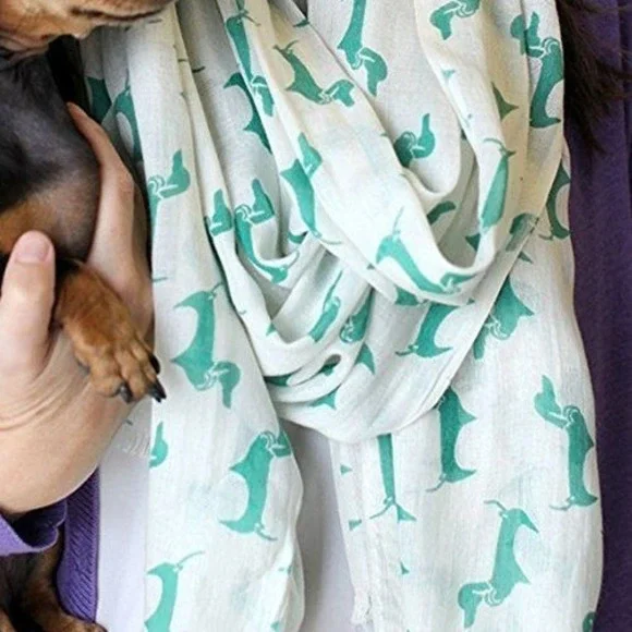 NEW Mimiyaki Daschund Infinity‎ Scraf