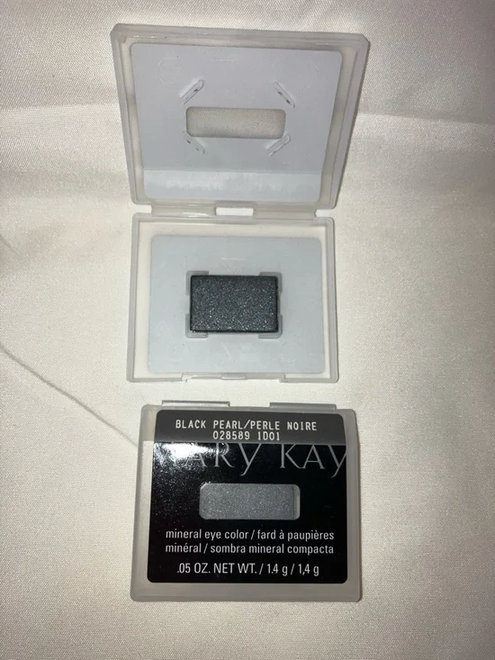 (2) New Black Pearl Mary Kay. Mineral Eye Color Shimmer Eyeshadow Case Refill