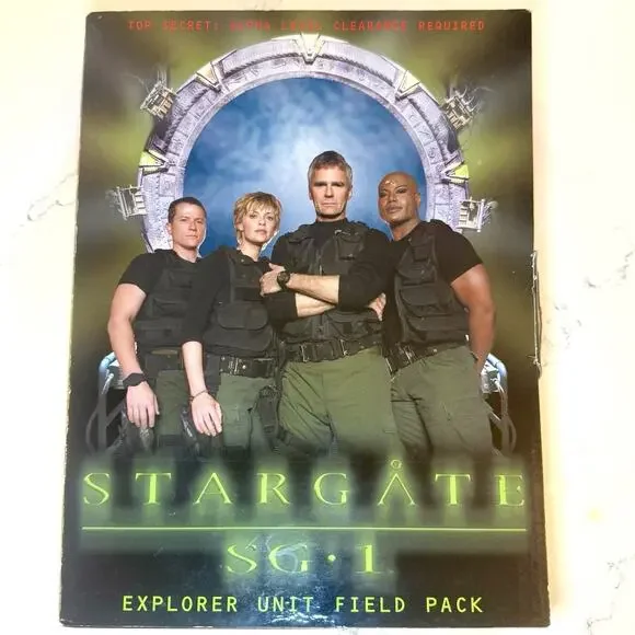 Stargate SG-1 Explorer Unit Field Pack 2003 CD-ROM Set Missing Pin & Keyring