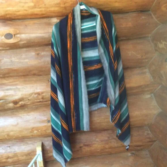 Pretty Persuasions Vertical Falls NWT Striped Boho Poncho OS Southwestern Wrap