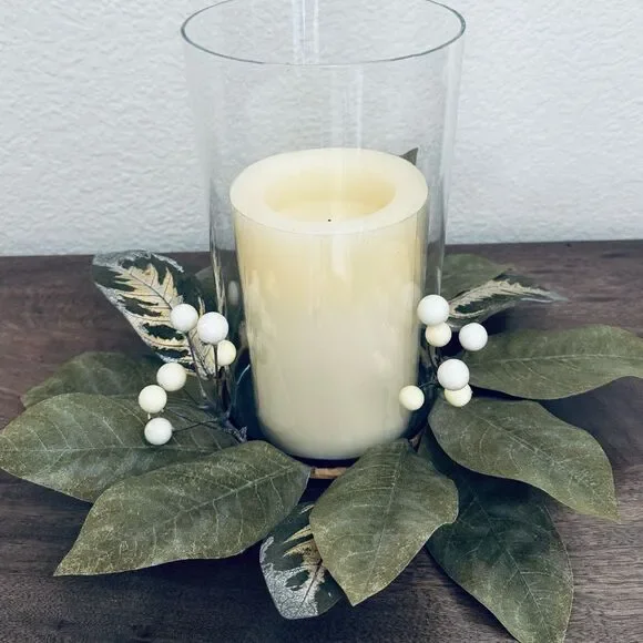 Green Wreath Holiday Berries Pillar Candle Holder