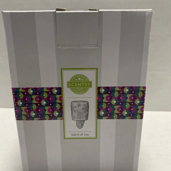 Scentsy Spirt Of Joy  Holiday/ Winter Snowflake Warmer‎ In Box # L70572