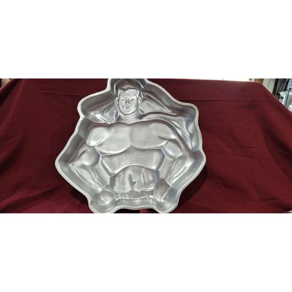 Vintage 1977 Wilton DC Superman Cake Pan Rare D.C. Comics Collectible EUC