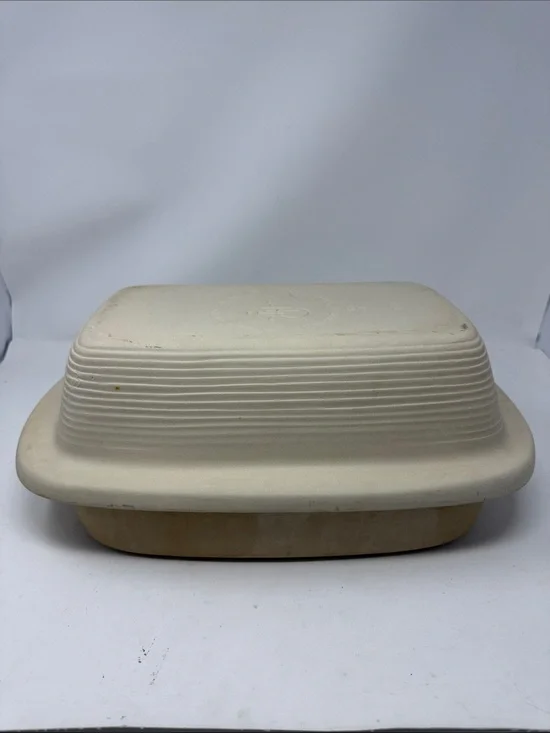 Pampered Chef Family Heritage Stoneware 17 x 11 Roaster Pan w/ Lid Dome Covered