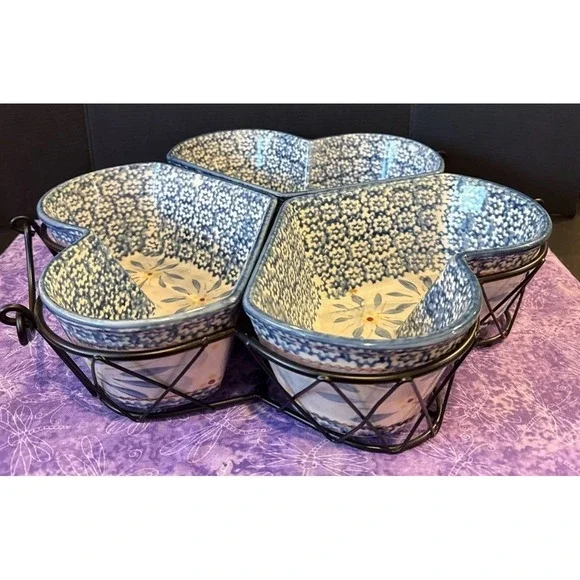 Temptations by Tara Old World Blue 3 Heart Shaped Baking‎ Set Wire Rack Handles