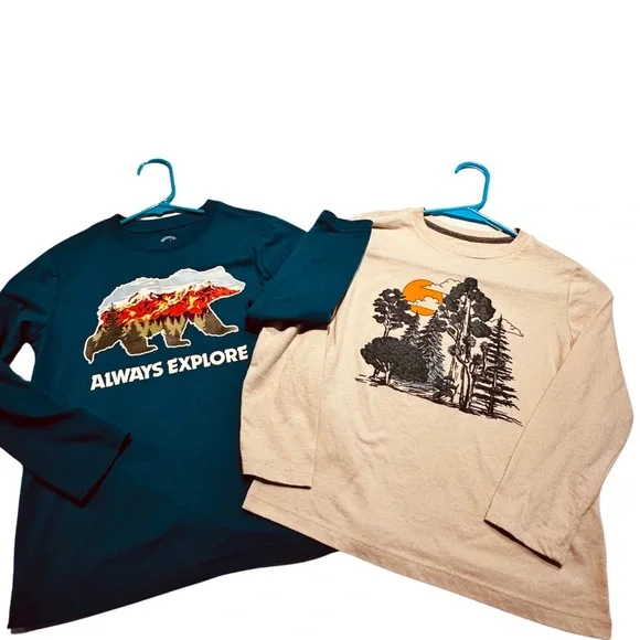 2 Little boys long sleeve shirts size 6/7, Bear explore & outdoors - school