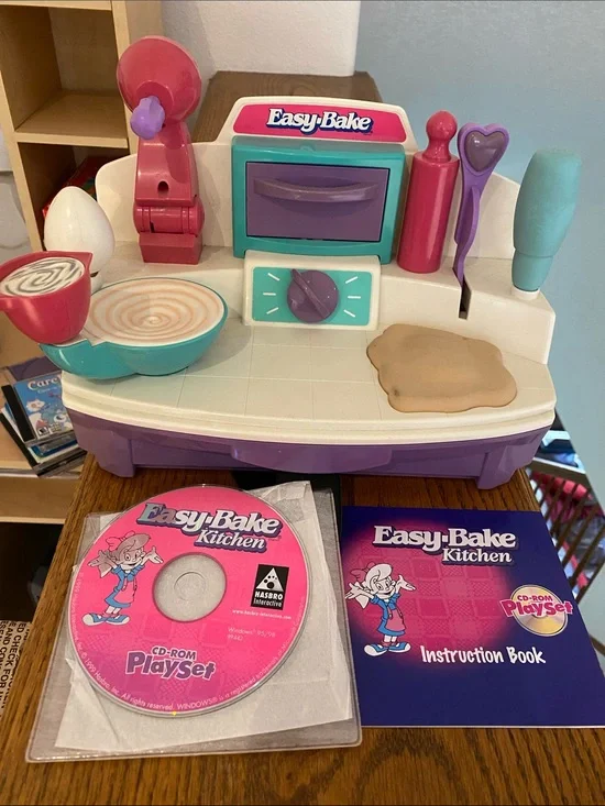 Hasbro Interactive Easy-Bake Kitchen CD-ROM Playset