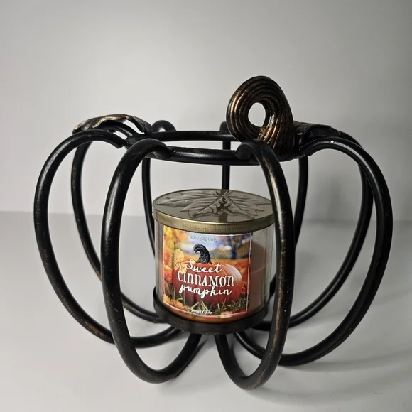⭐️40% Off⭐️ Bath & Body Works Pumpkin Candle Luminary
